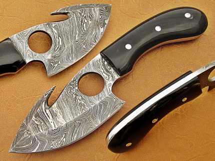 DAMASCUS STEEL BLADE GUT HOOK KNIFE HANDLE BUFFALO HORN 8 INCH