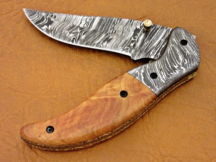 http://yoyo.guidemefashion.com/damascus-steel-blade-folding-knife-rizen-handle-overall-8-5-inch/