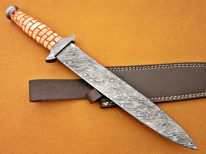 DAMASCUS STEEL BLADE DAGGER KNIFE HANDLE MATERIAL COW WOOD 13 INCH