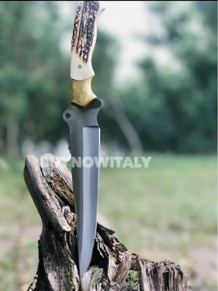 Custom Handmade D2 Carbon Steel Hunting knife